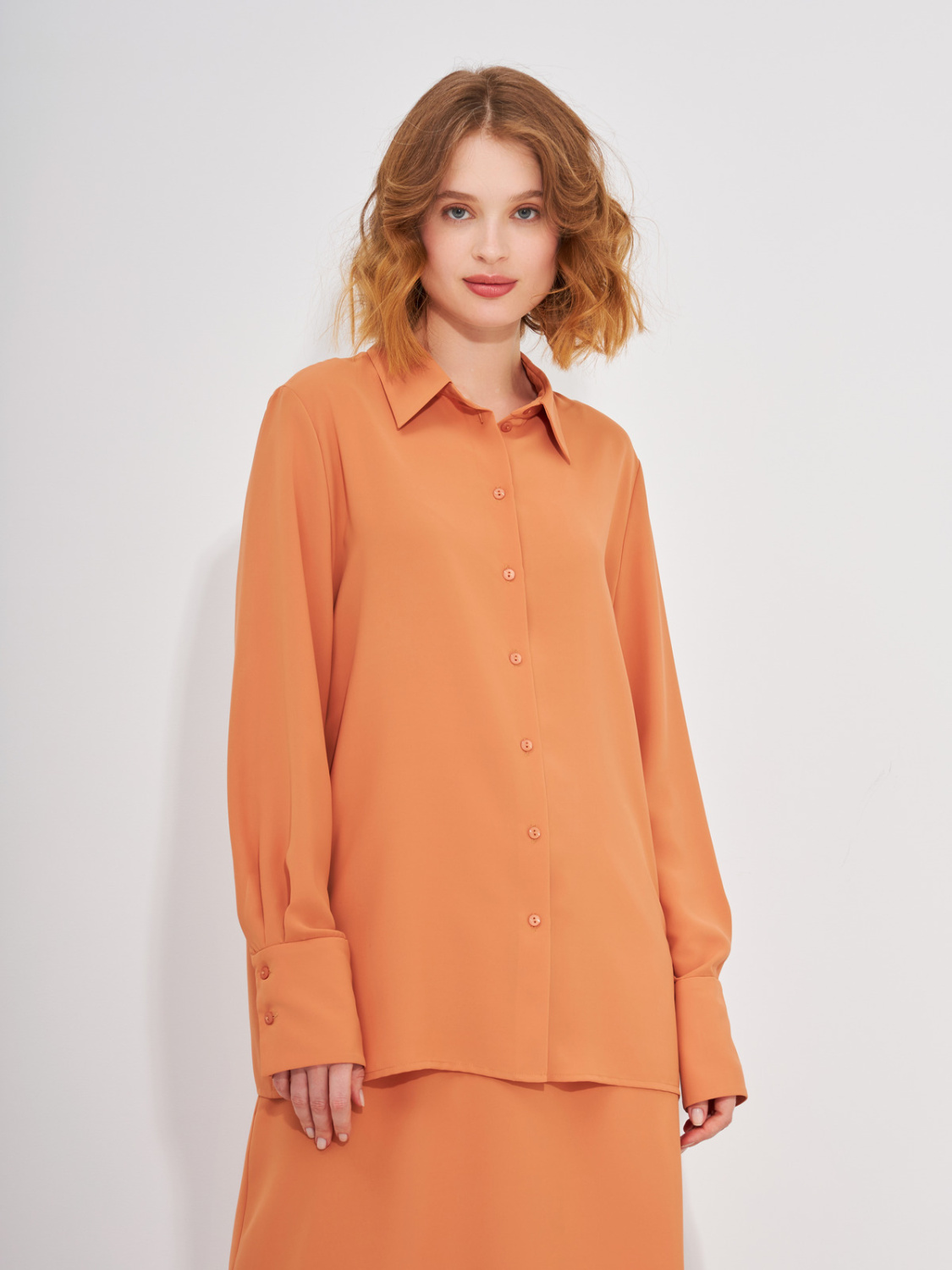 Оранжевая блузка - рубашка
