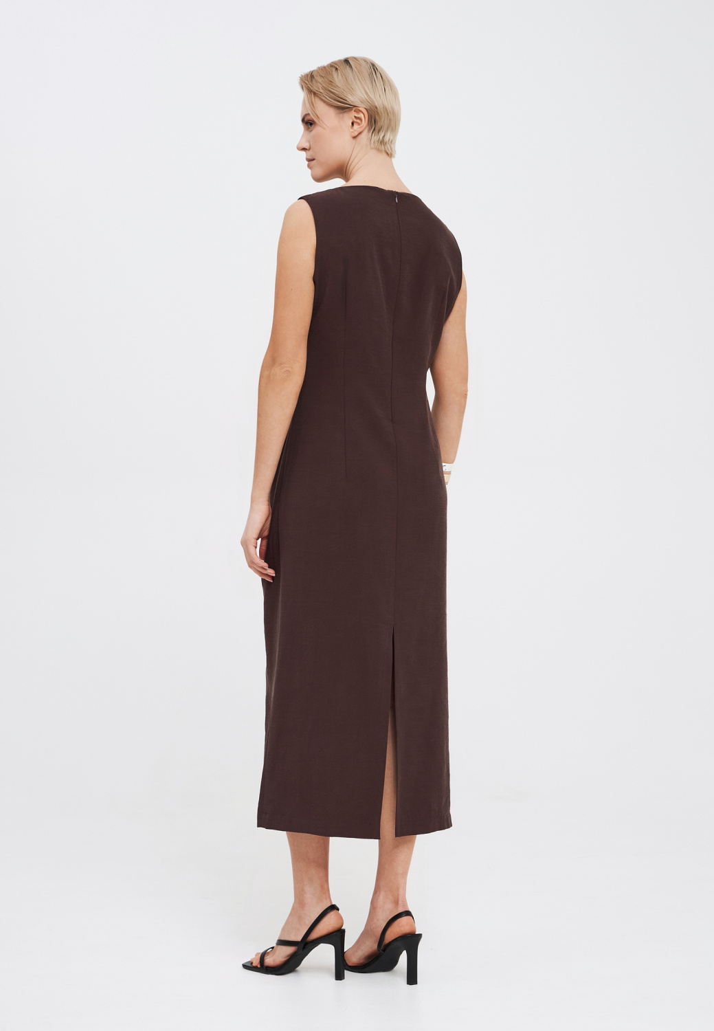 Платье длины миди в цвете шоколад