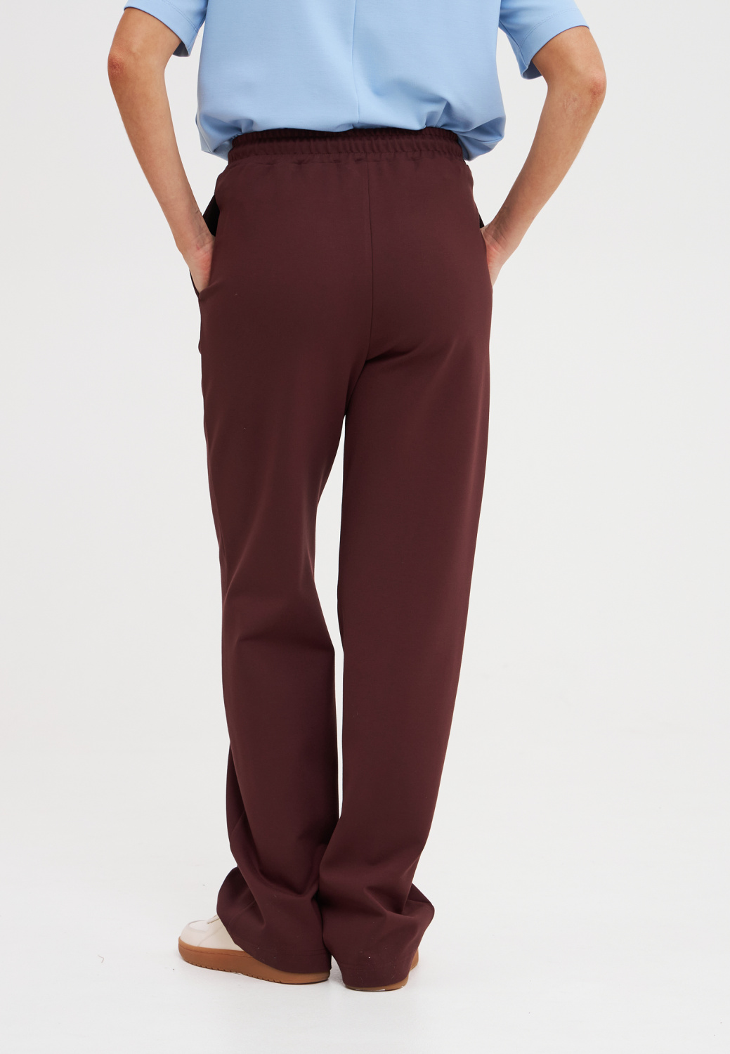 Прямые трикотажные брюки со стрелками